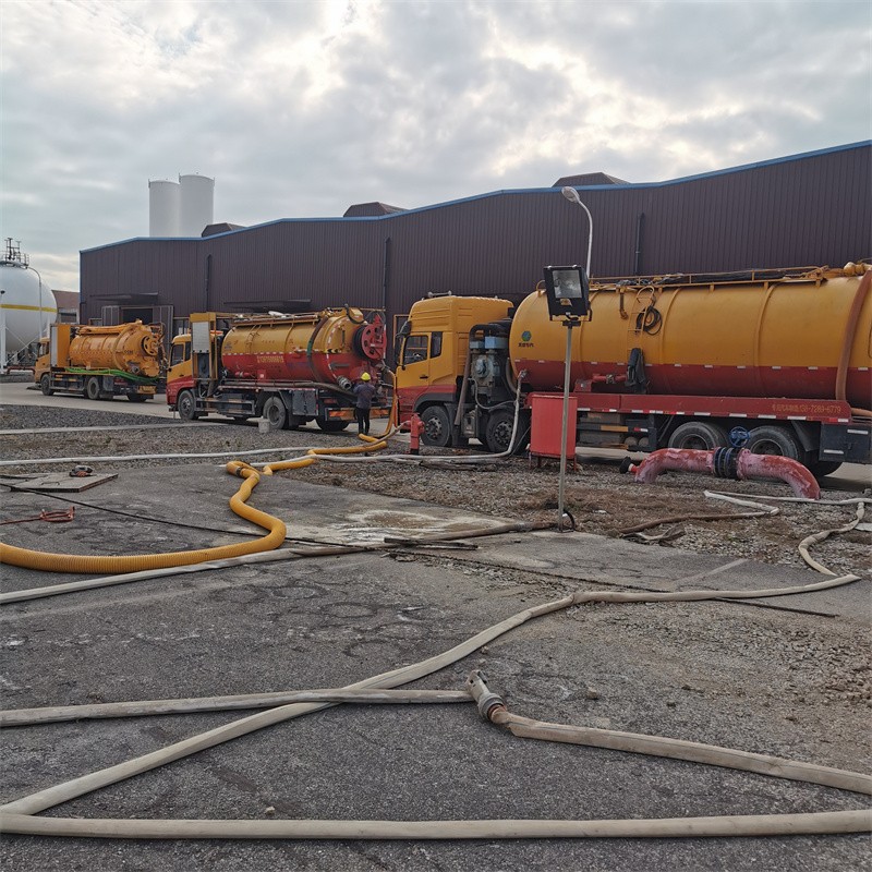 长汀污水池清理